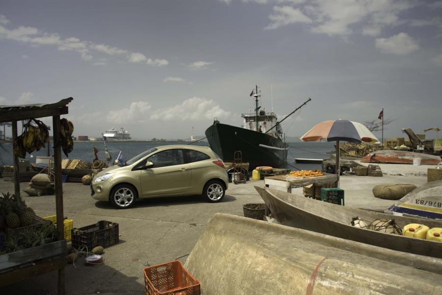  Ford Ka 2008 года  (фото 28 из 115)